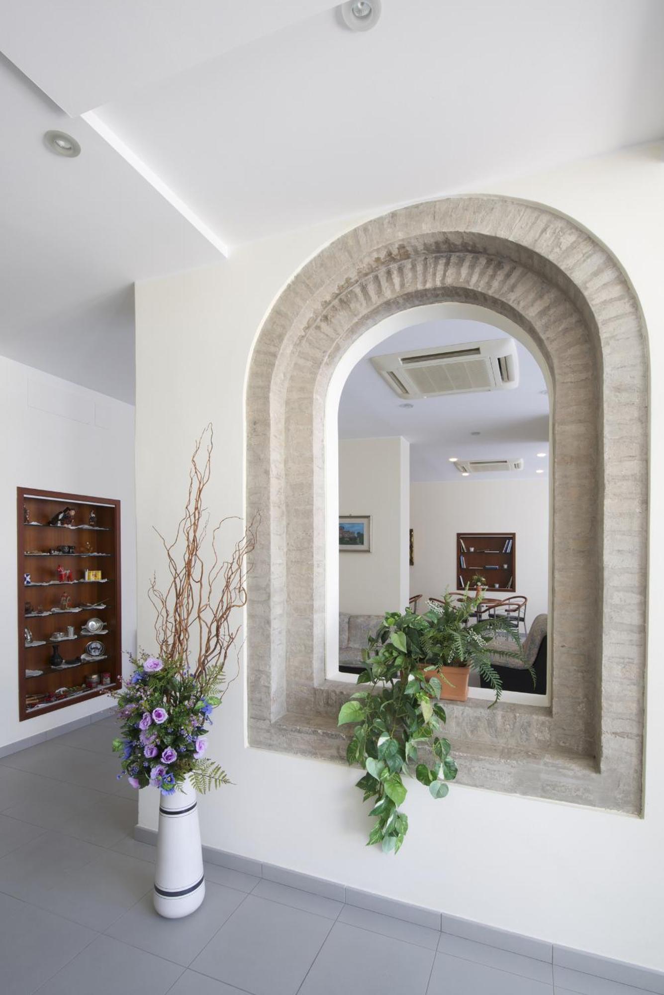 Hotel Torretta Cattolica Ngoại thất bức ảnh