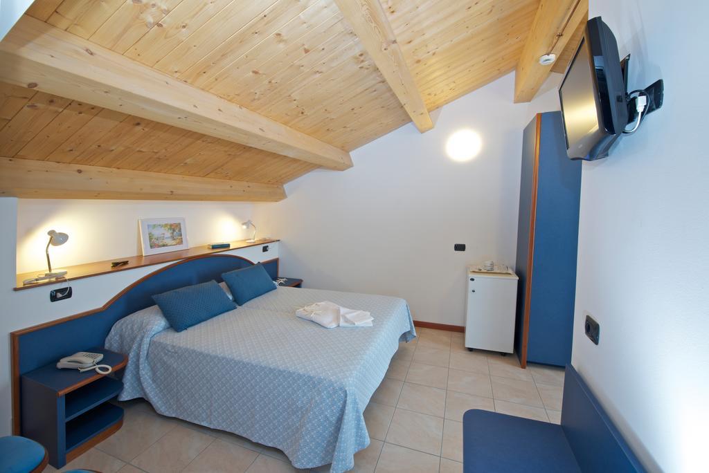 Hotel Torretta Cattolica Ngoại thất bức ảnh